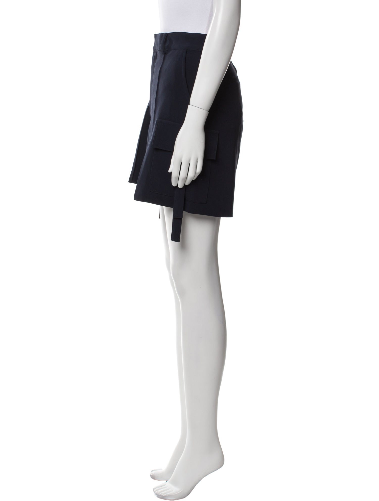 Cinq à Sept Knee-Length Shorts