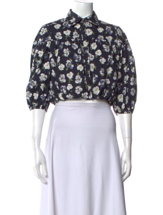 Cinq à Sept Floral Print Mock Neck Crop Top