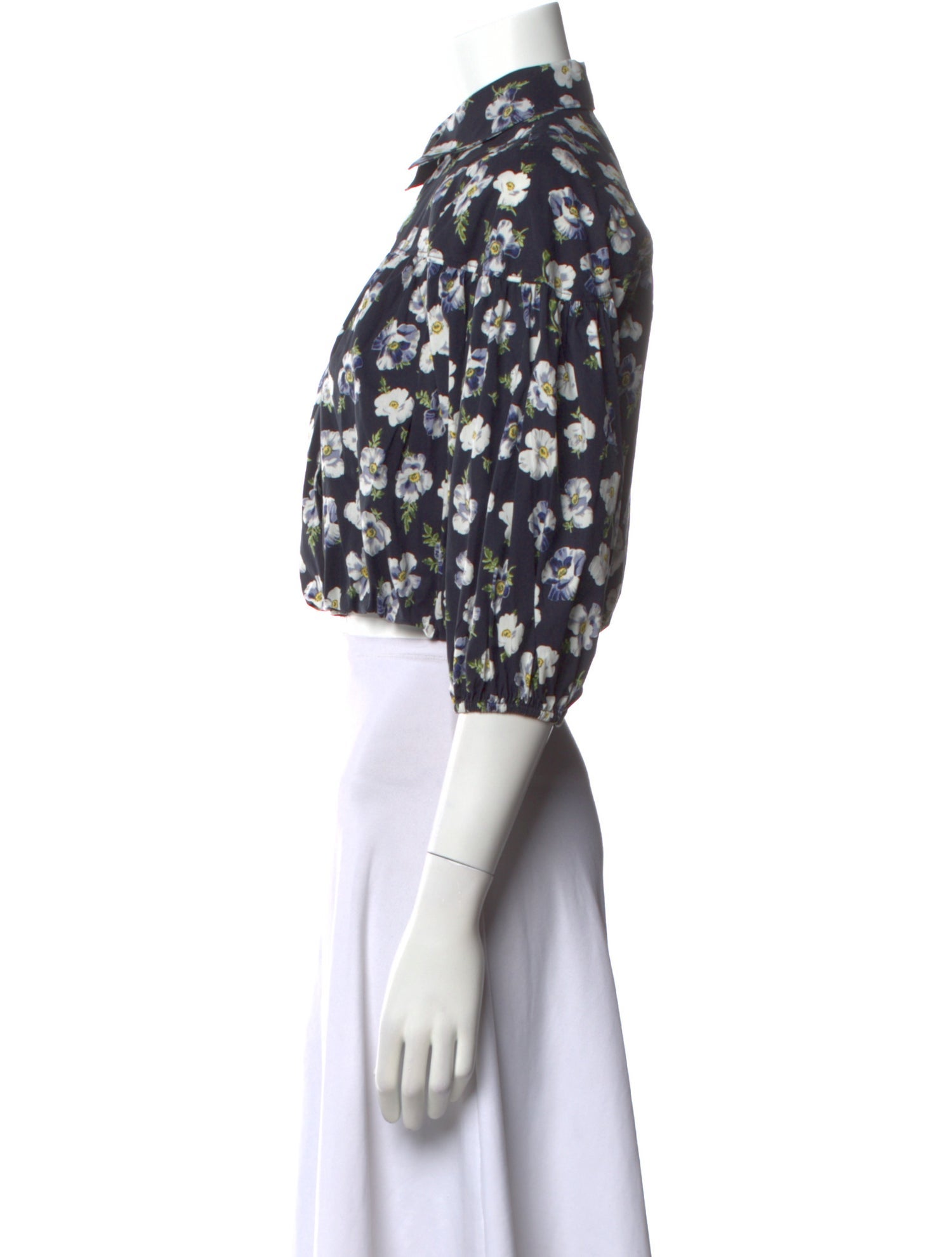 Cinq à Sept Floral Print Mock Neck Crop Top