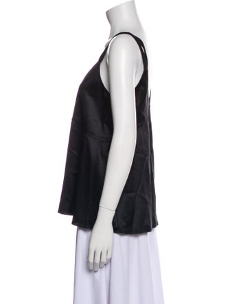 Cinq à Sept Silk V-Neck Top