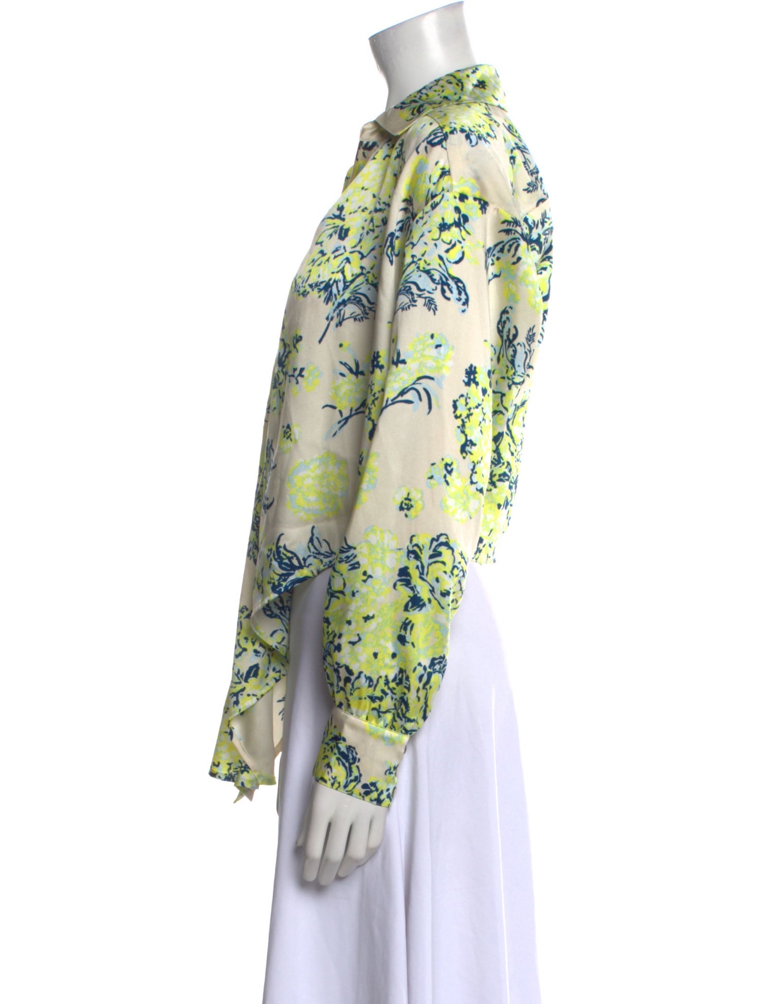 Cinq à Sept Floral Print V-Neck Blouse