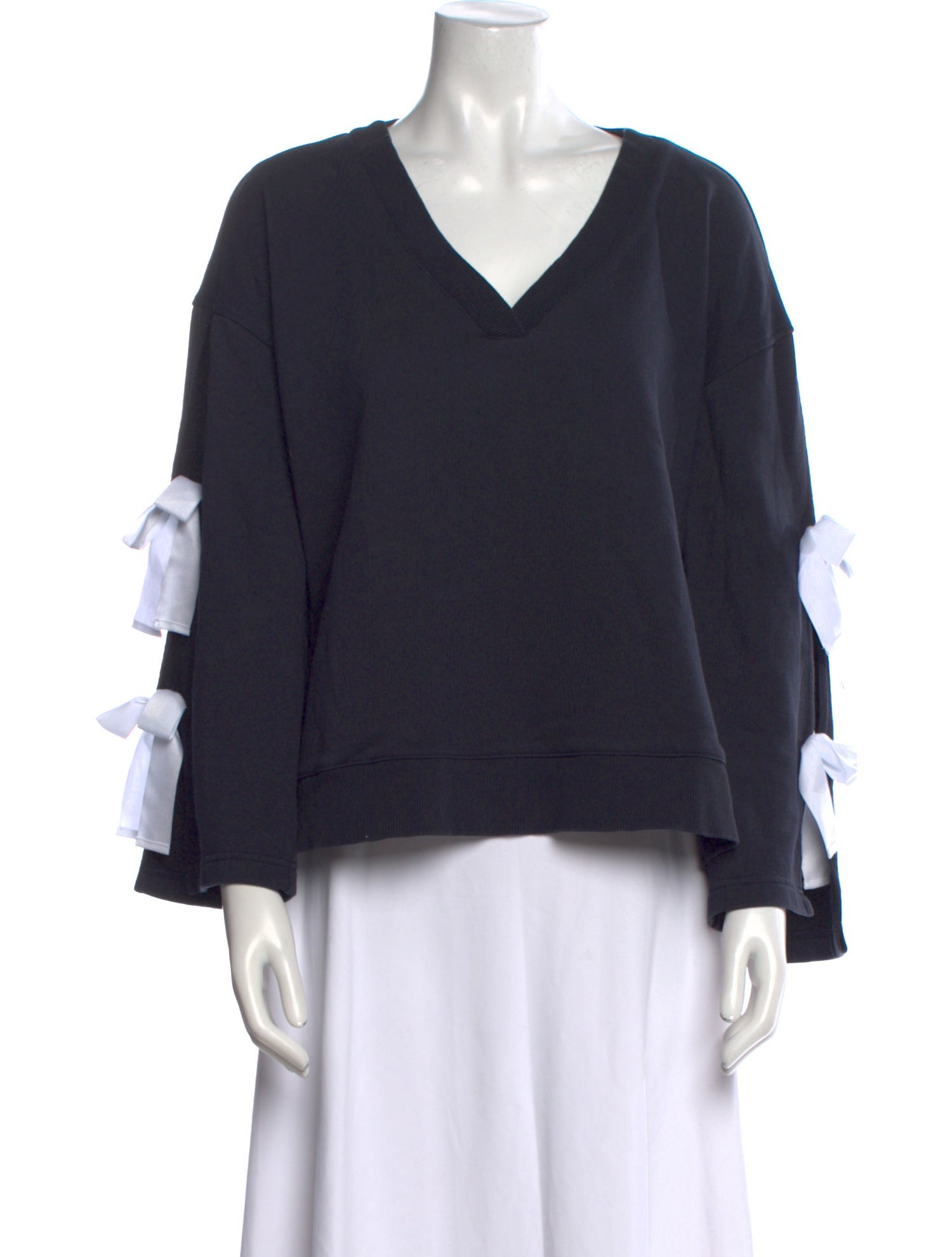 Cinq à Sept V-Neck Long Sleeve Sweatshirt