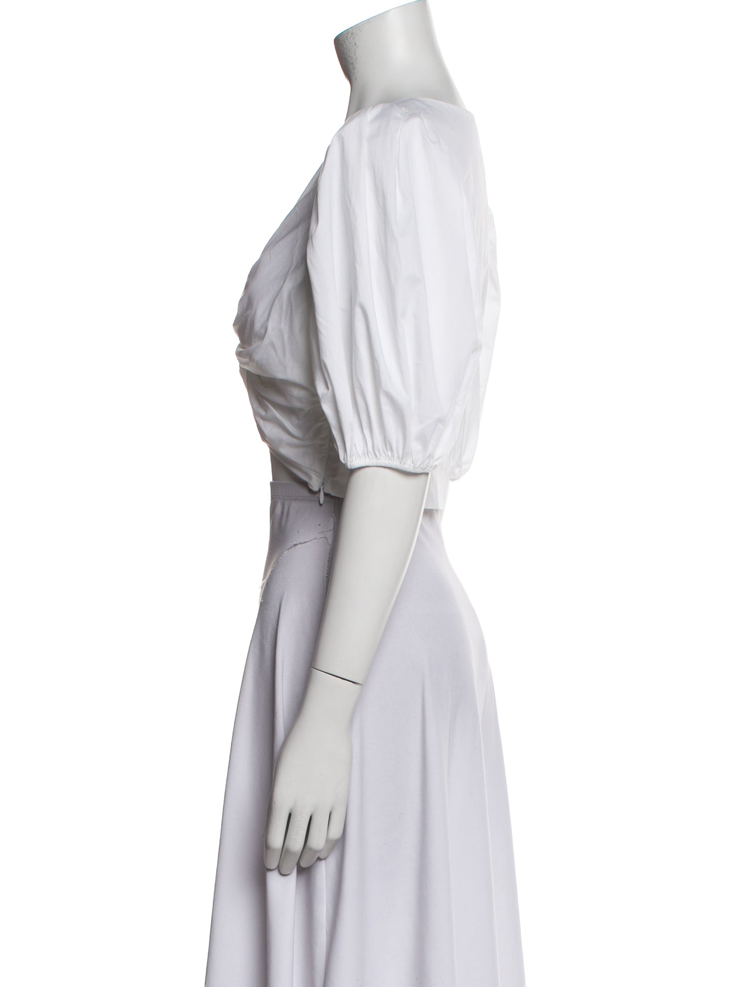 Cinq à Sept V-Neck Short Sleeve Crop Top w/ Tags