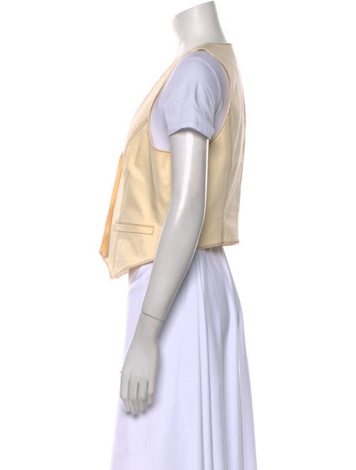 Cinq à Sept V-Neck Short Sleeve Crop Top