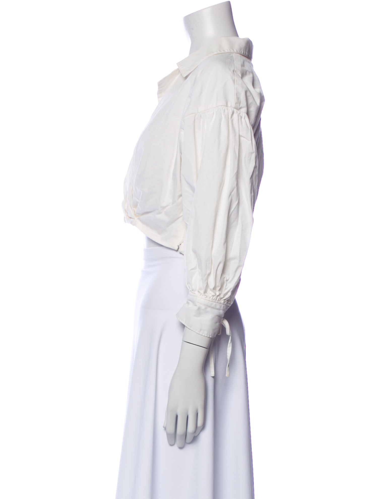 Cinq à Sept V-Neck Three-Quarter Sleeve Crop Top