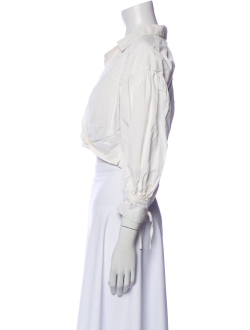 Cinq à Sept V-Neck Three-Quarter Sleeve Crop Top