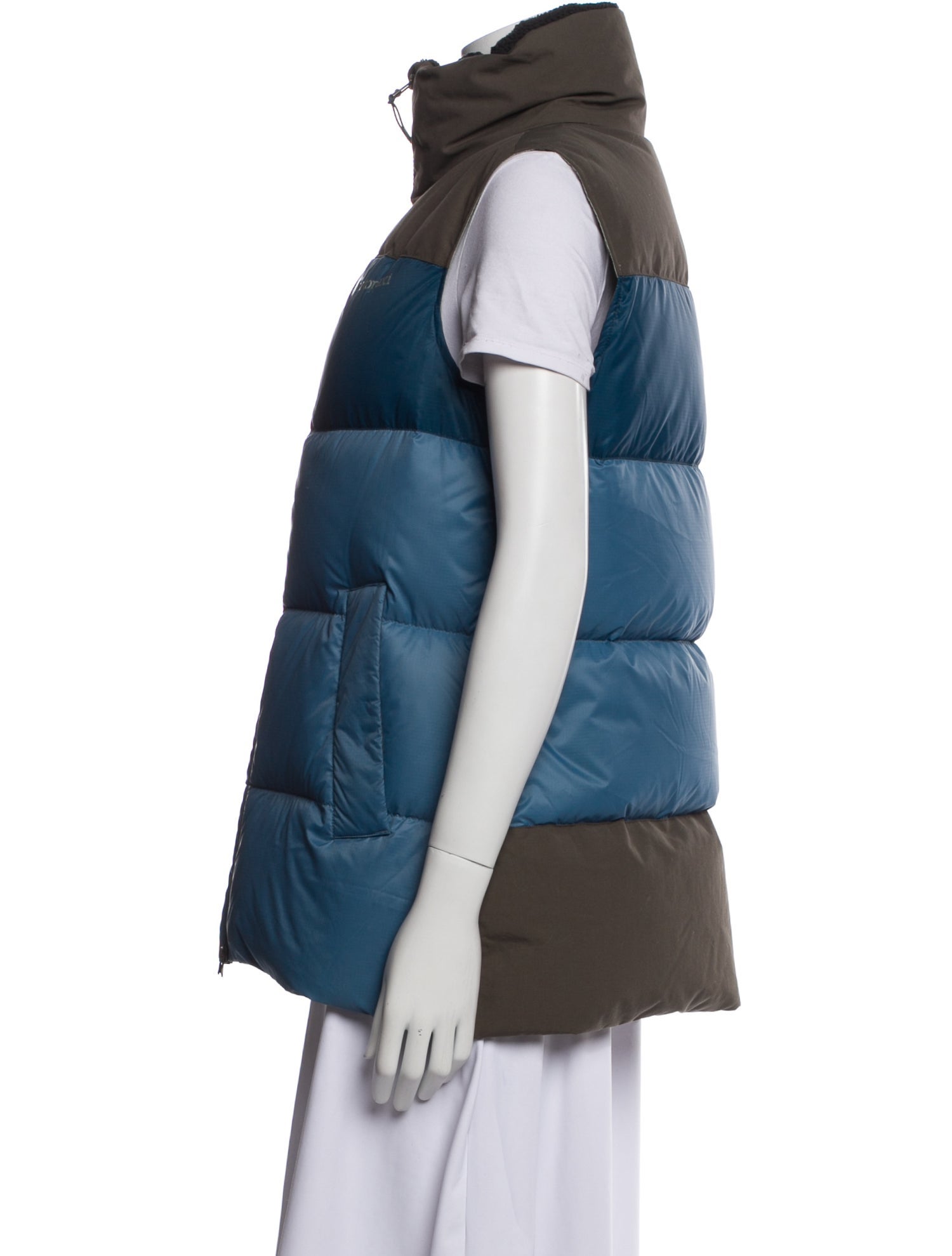 Cotopaxi Nylon Vest