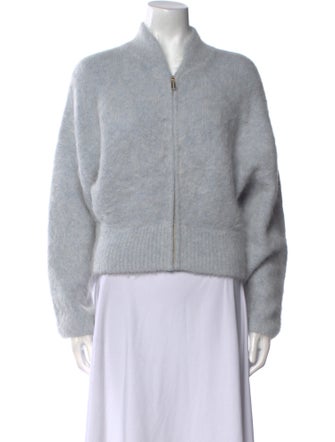 CLEA V-Neck Sweater