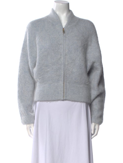 CLEA V-Neck Sweater