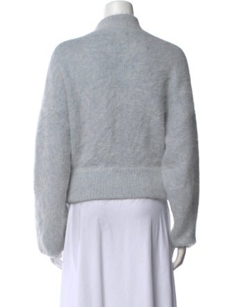 CLEA V-Neck Sweater