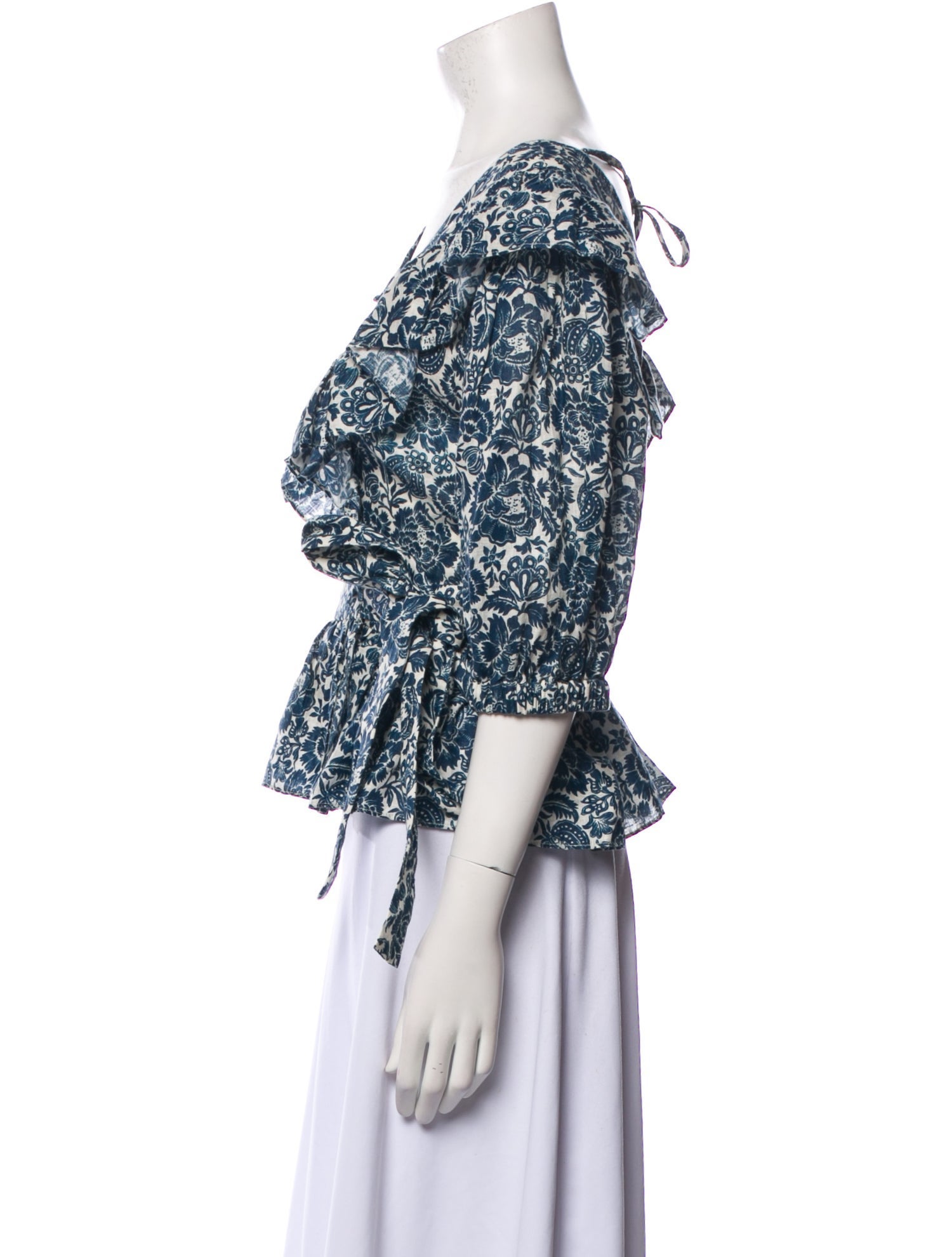 Christy Lynn Linen Floral Print Blouse