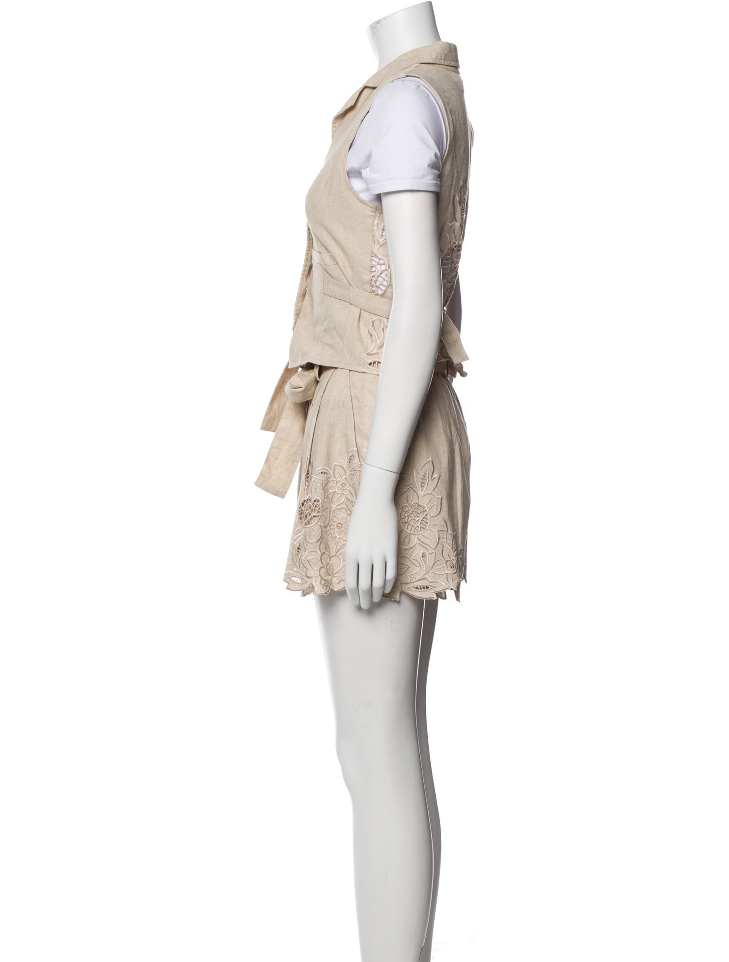 Christy Lynn Linen Short Set w/ Tags