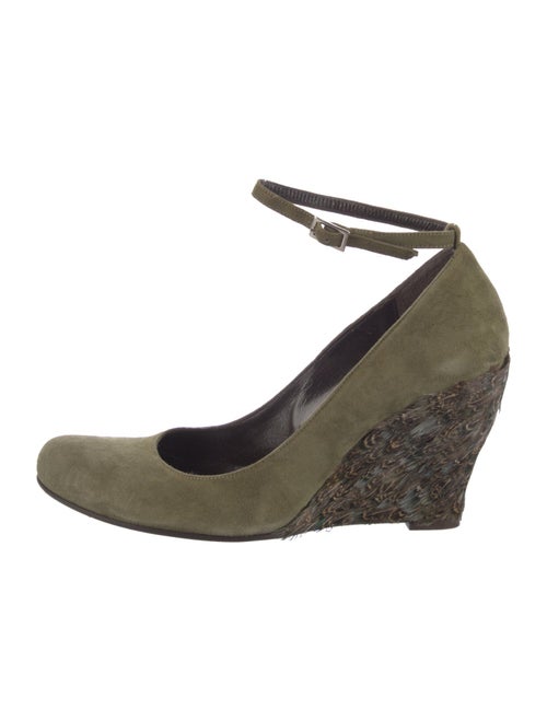 Clio Peppiatt Suede Pumps