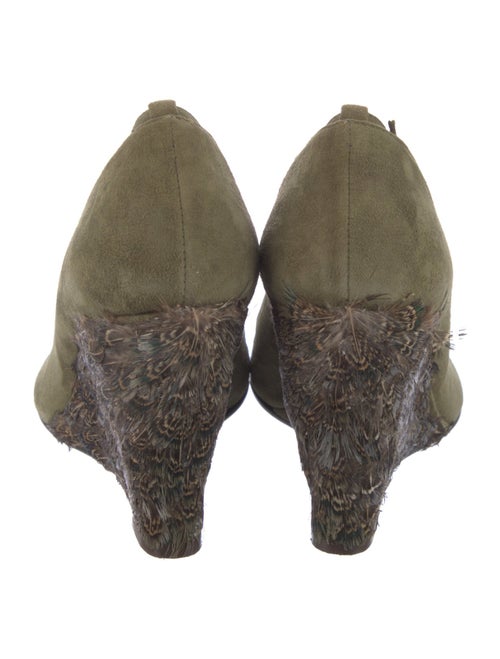 Clio Peppiatt Suede Pumps