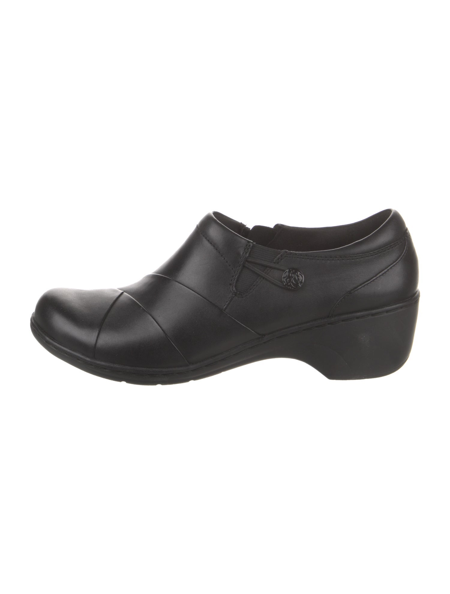 Clarks Leather Pumps