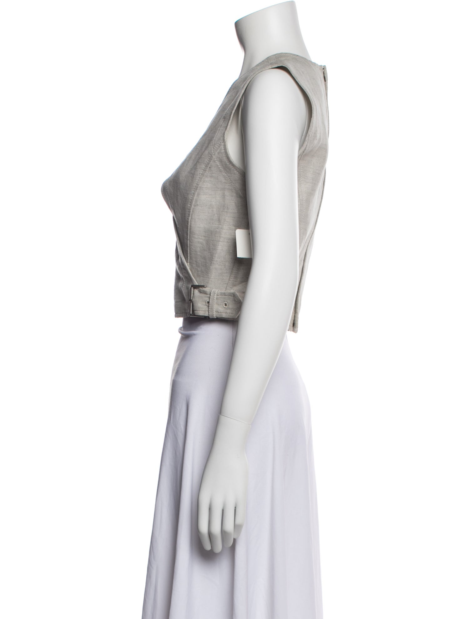 Colovos V-Neck Sleeveless Crop Top