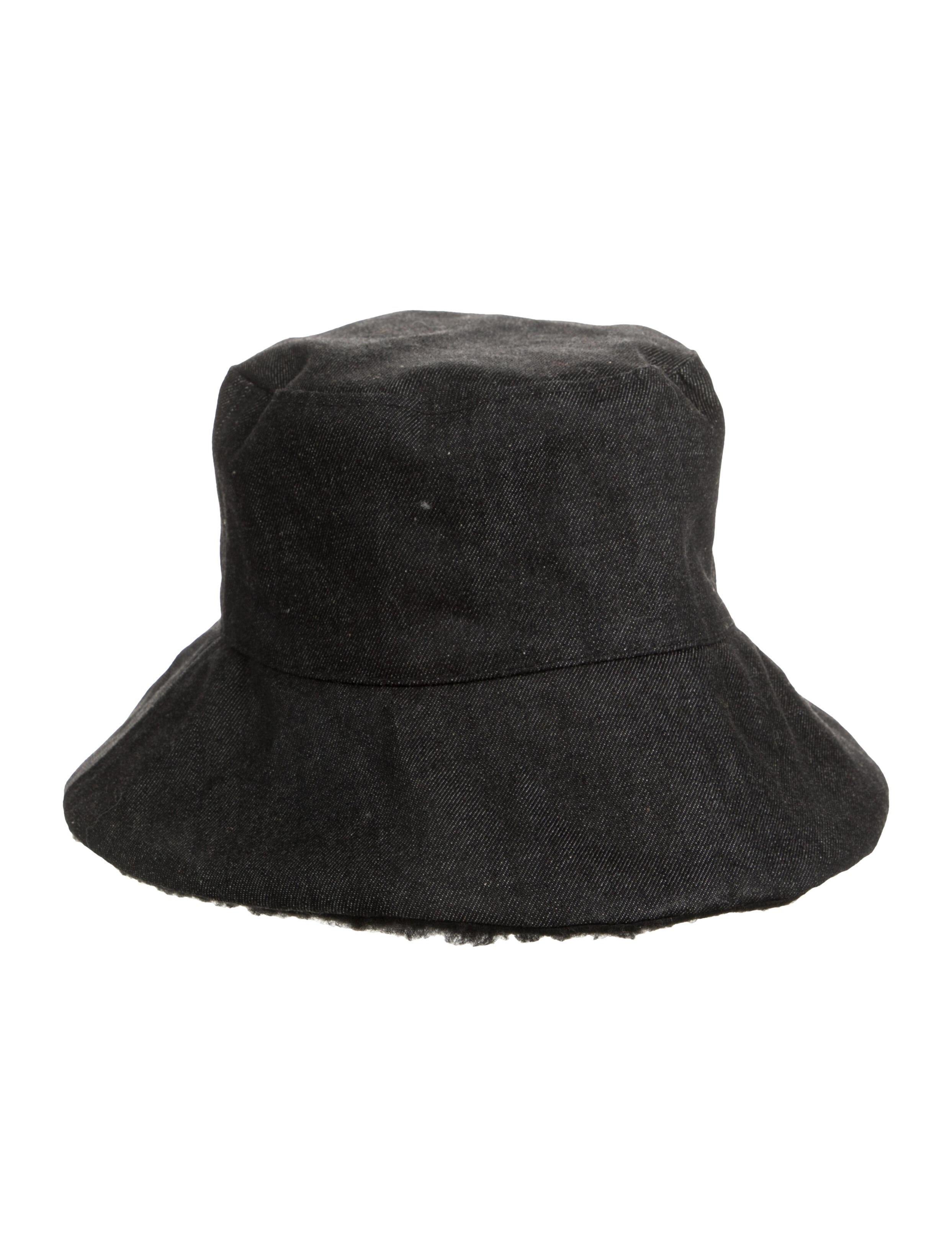 Clyde Solid Bucket Hat