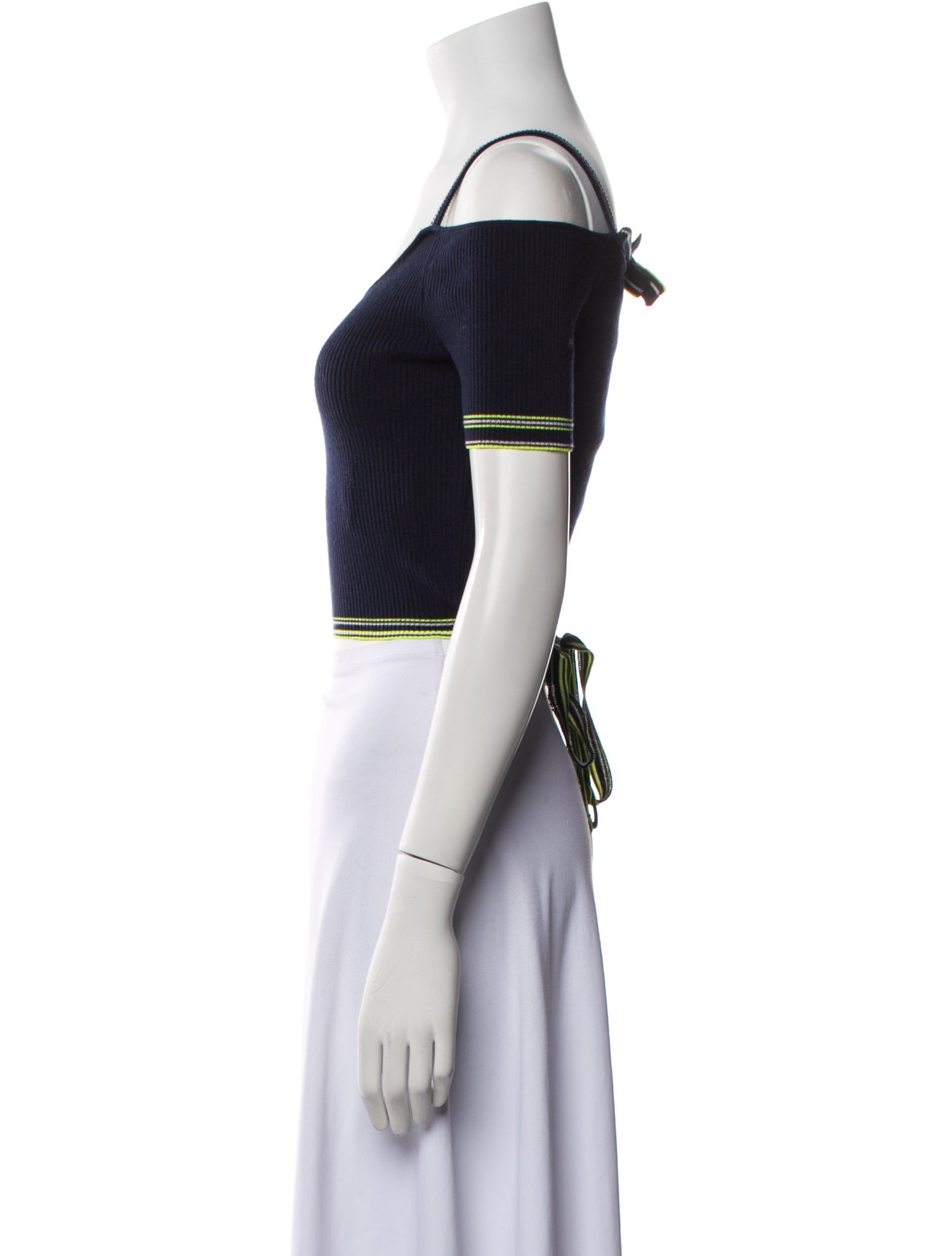 Comme Moi Wool Scoop Neck Crop Top