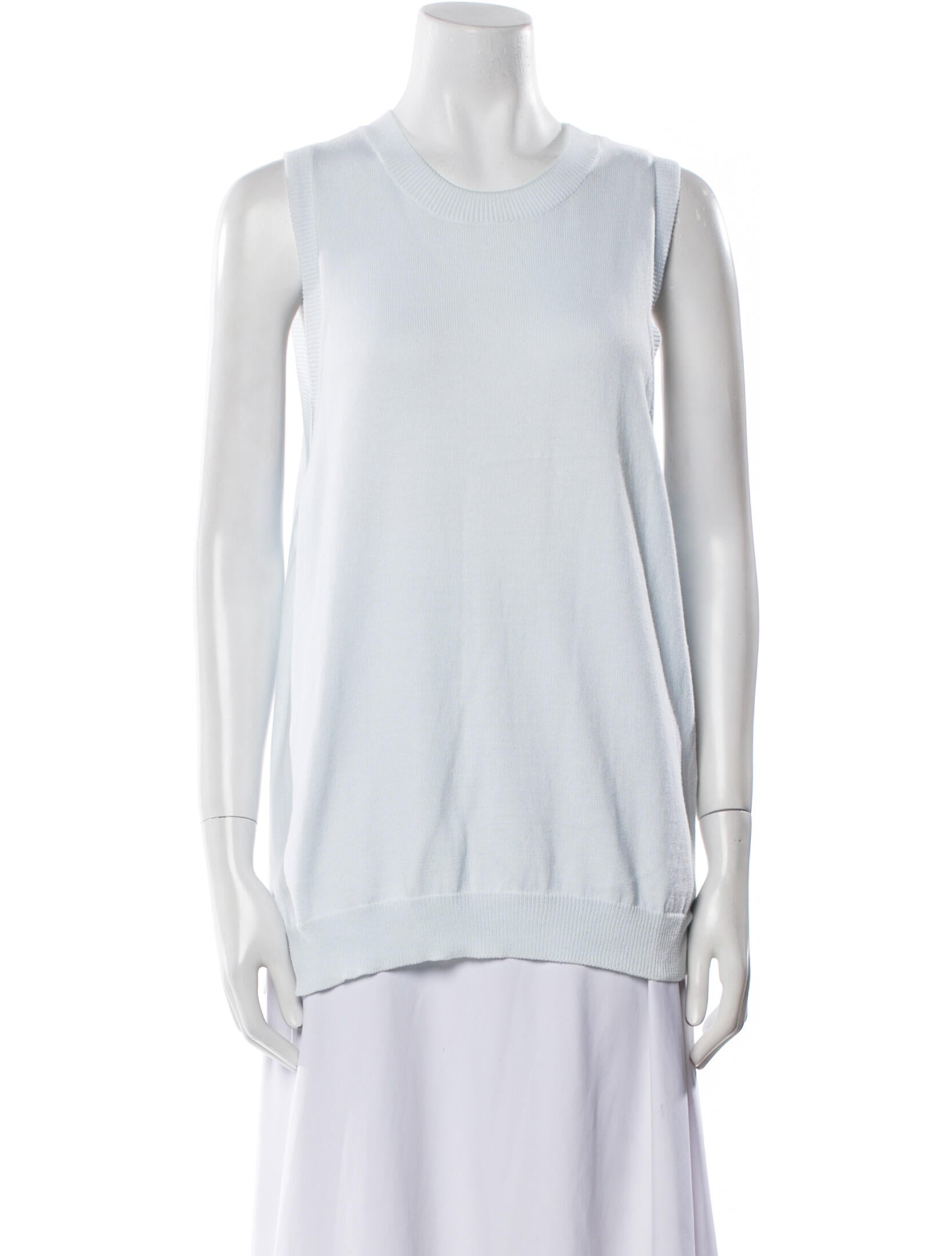 CORDERA Crew Neck Sleeveless Top