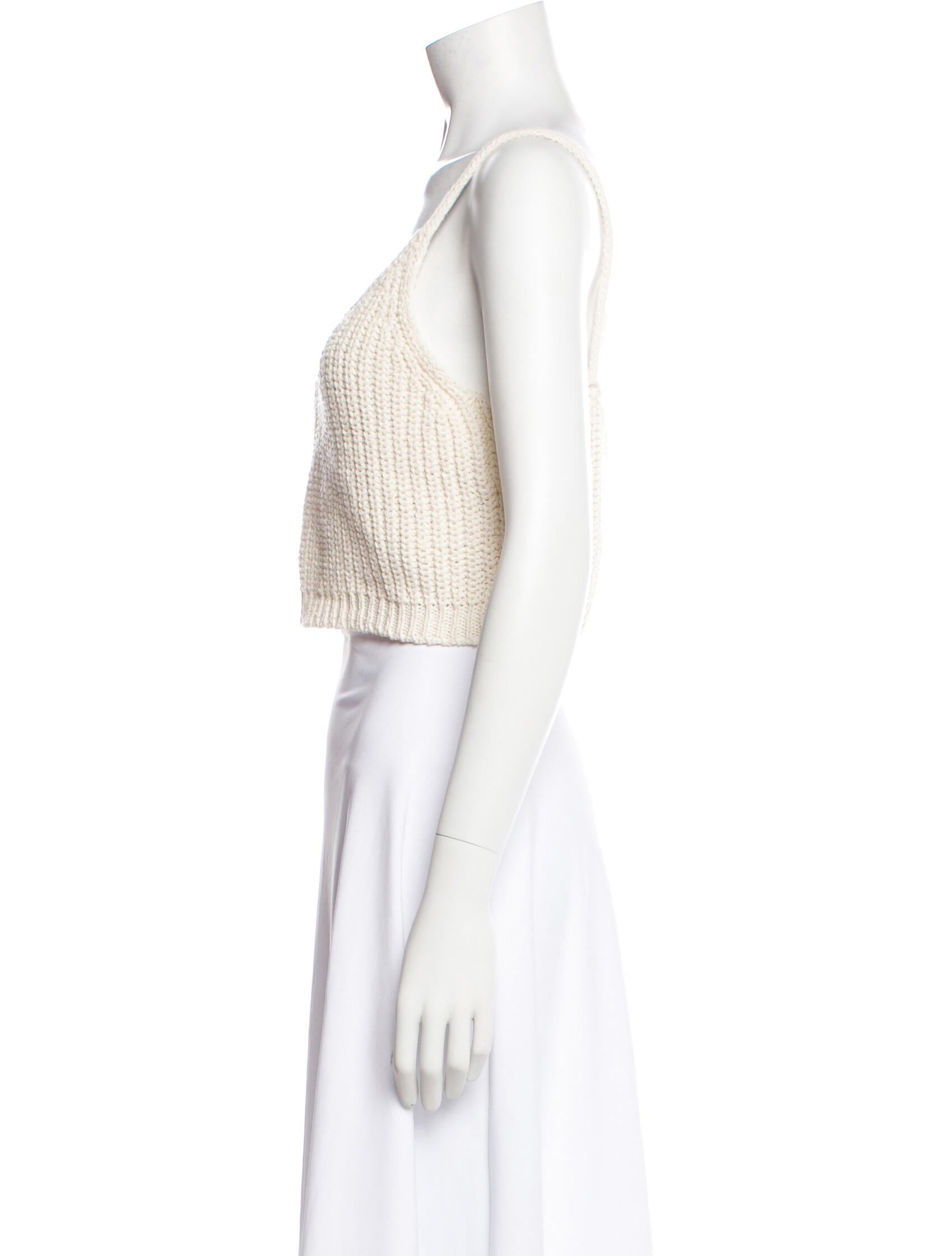 CORDERA V-Neck Sleeveless Crop Top