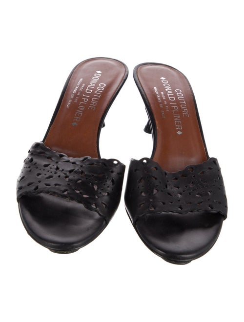 Couture Donald J Pliner Leather Lasercut Accents Slides