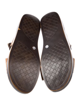 Couture Donald J Pliner Printed Slides