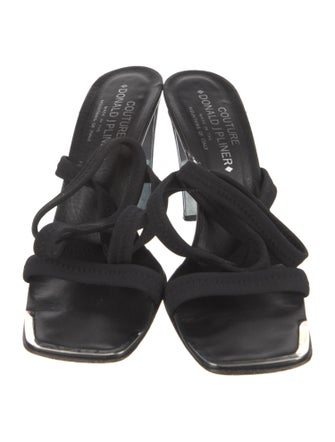 Couture Donald J Pliner Sandals