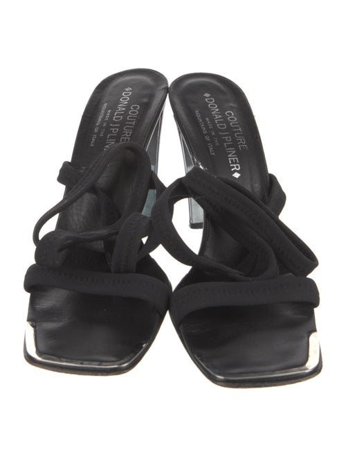 Couture Donald J Pliner Sandals