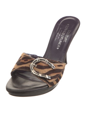 Couture Donald J Pliner Leather Floral Print Slides