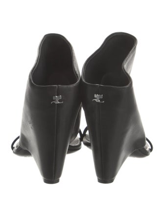 Courrèges Leather Slides