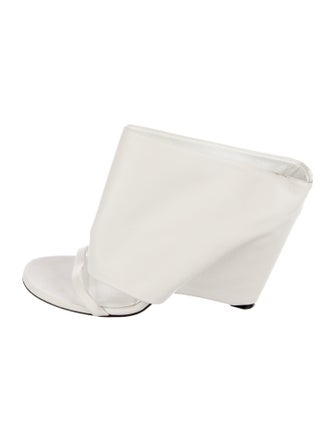 Courrèges Leather Slides