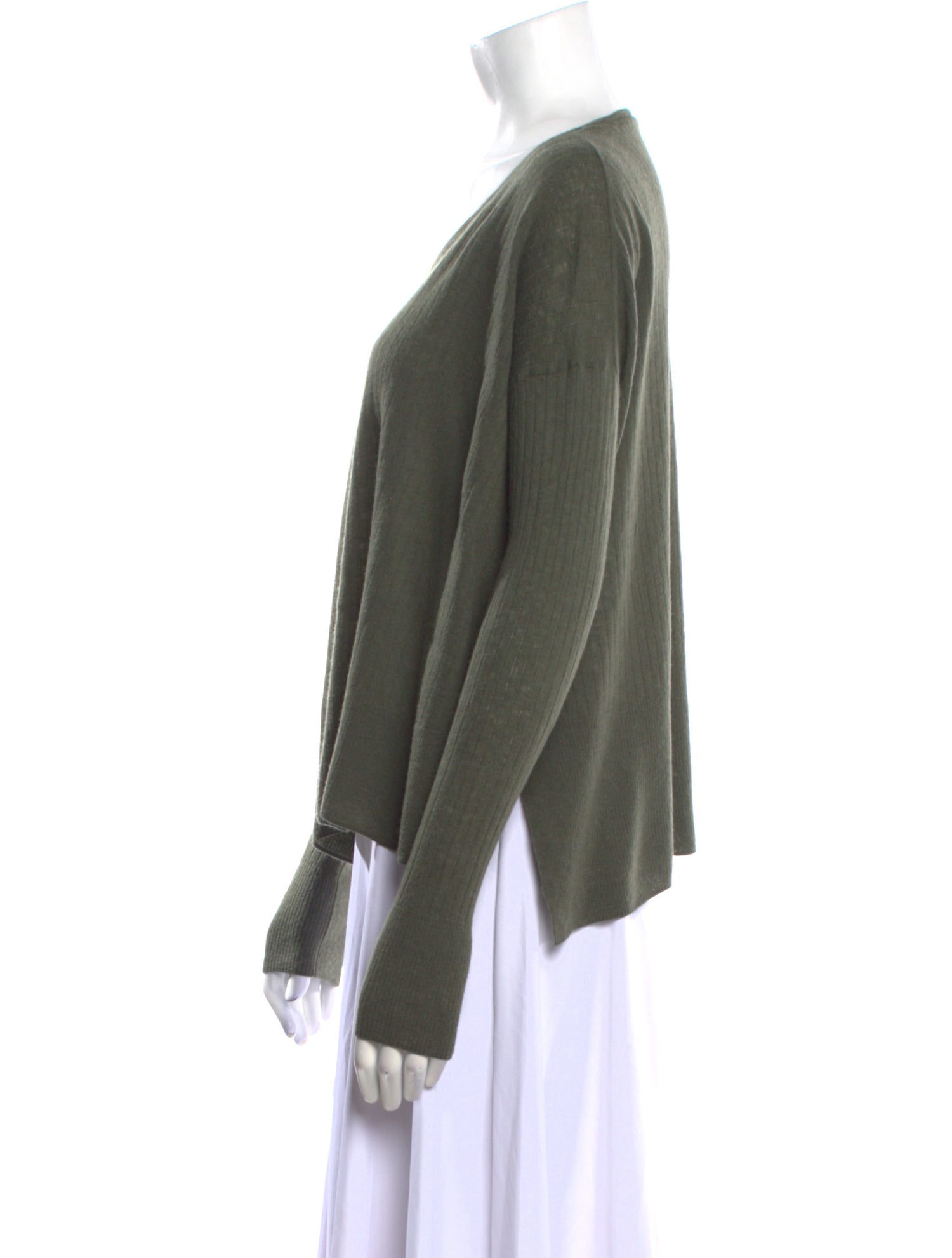 C.T. plage Wool V-Neck Sweater