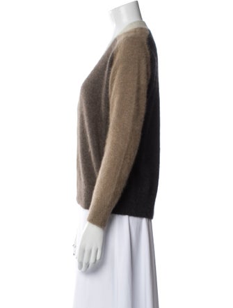 C.T. plage V-Neck Sweater