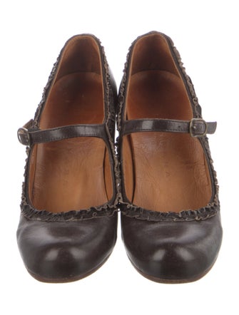 Chie Mihara Leather Pumps