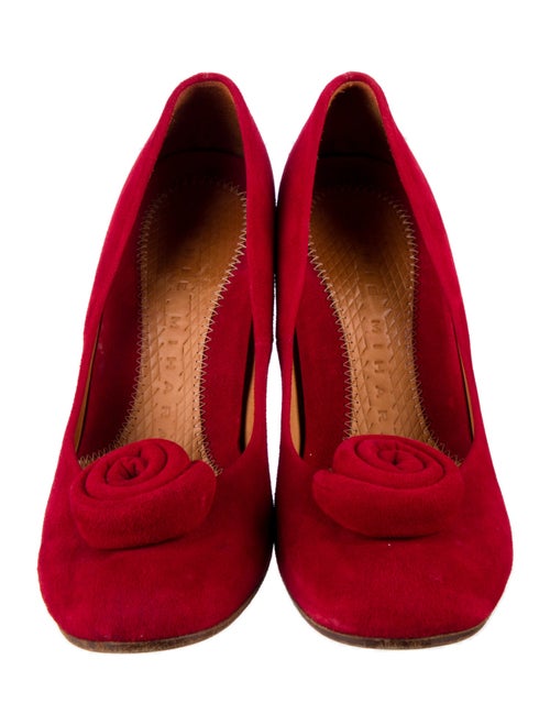 Chie Mihara Suede Pumps