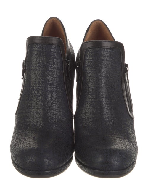 Chie Mihara Suede Pumps