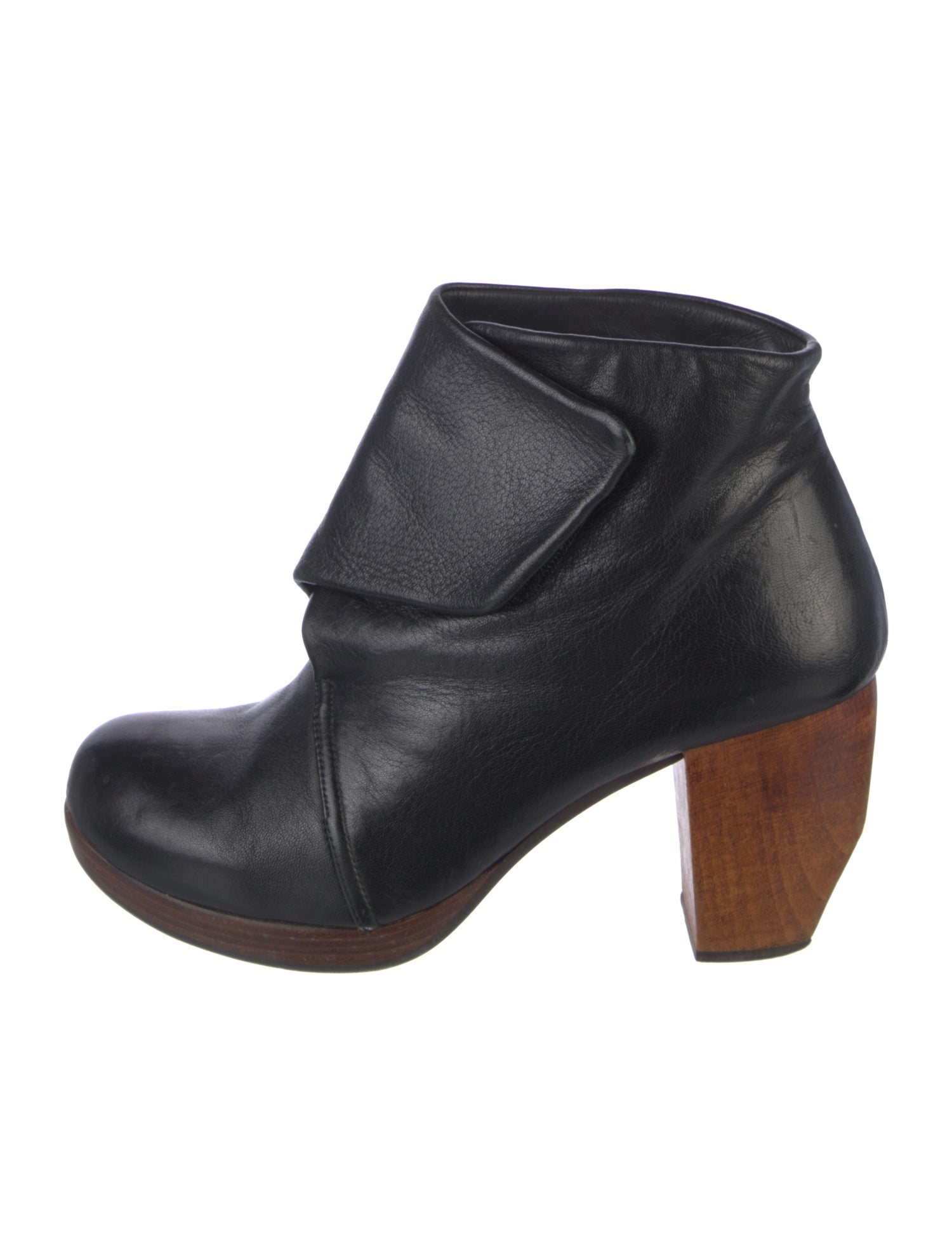 Chie Mihara Leather Boots