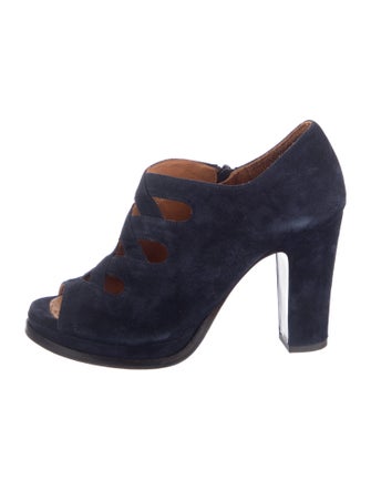 Chie Mihara Suede Pumps