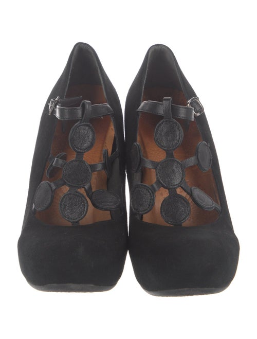 Chie Mihara Suede Pumps