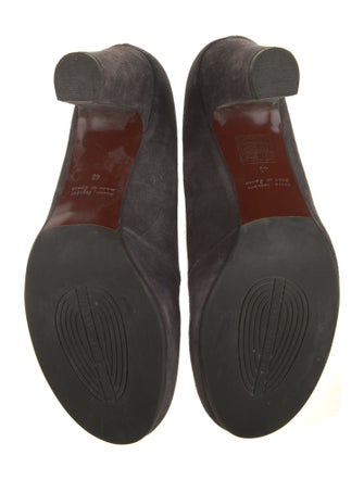 Chie Mihara Suede Pumps