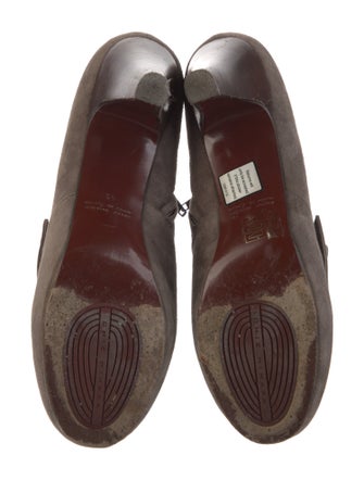 Chie Mihara Suede Leather Trim Embellishment Pumps