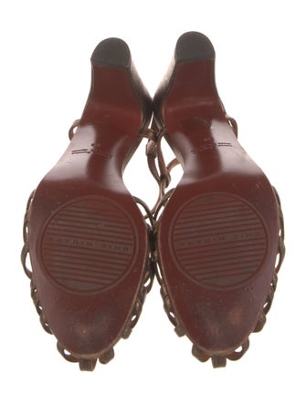 Chie Mihara Leather T-Strap Sandals