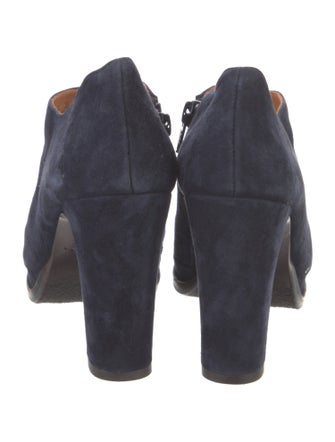 Chie Mihara Suede Pumps