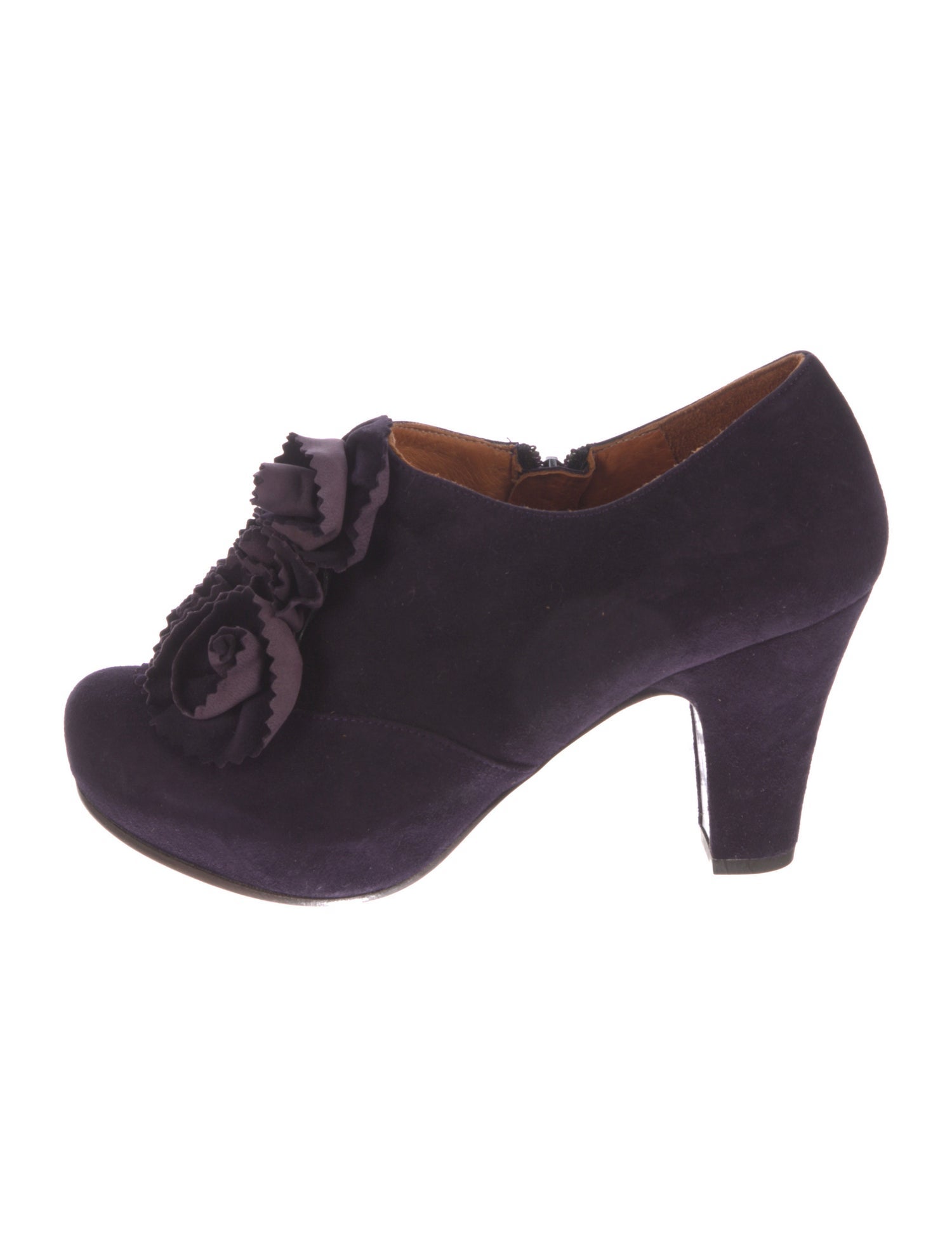 Chie Mihara Suede Pumps