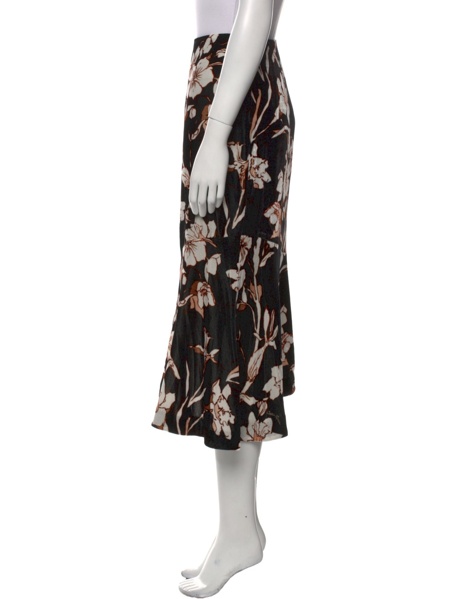 Cara Cara Floral Print Midi Length Skirt