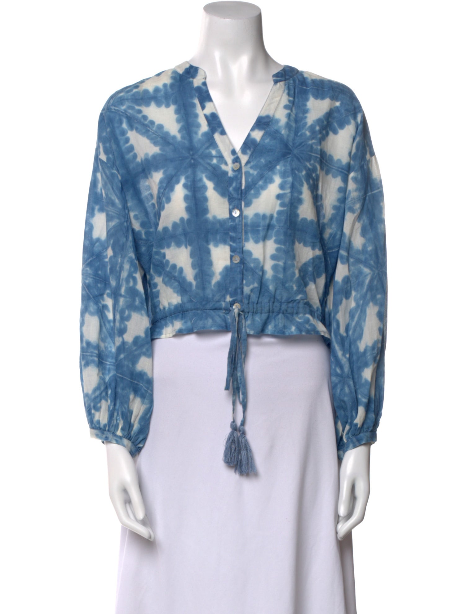 Cara Cara Printed V-Neck Crop Top