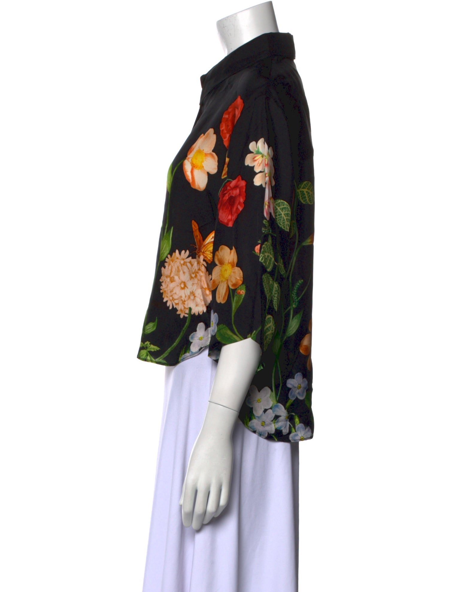 Cara Cara Floral Print Three-Quarter Sleeve Crop Top