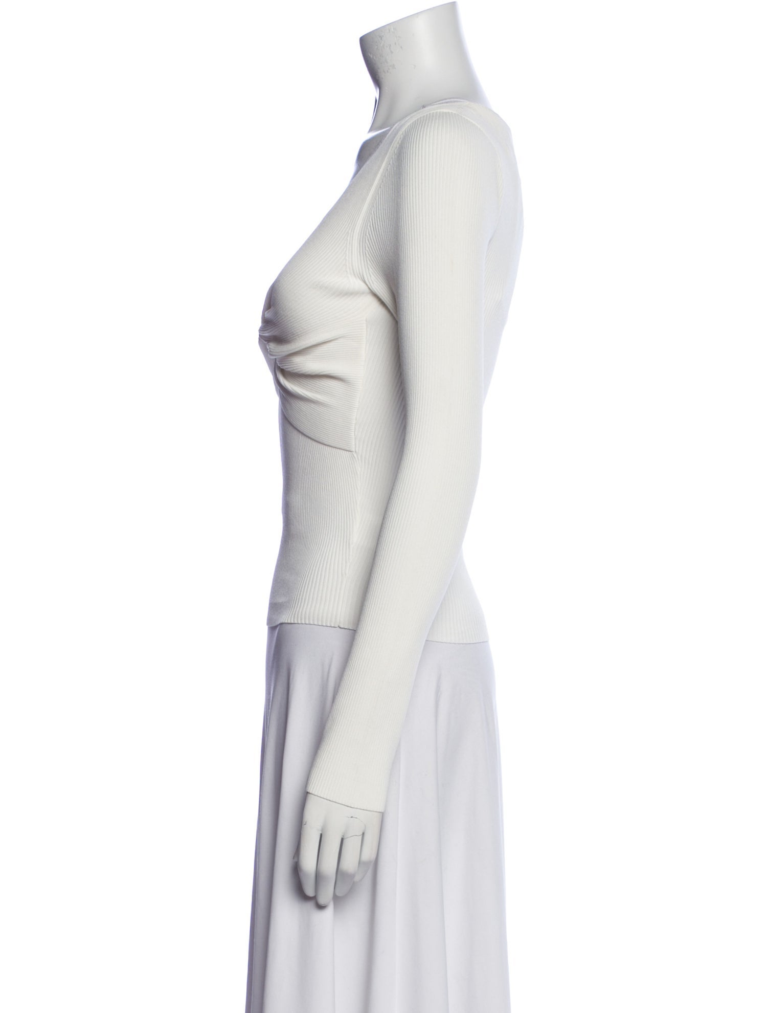 Cara Cara V-Neck Long Sleeve Crop Top