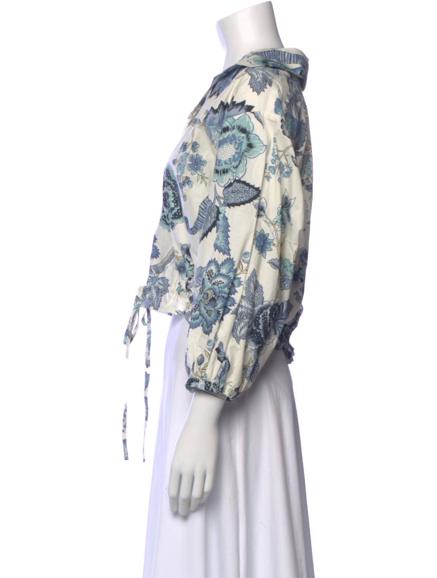 Cara Cara Floral Print Three-Quarter Sleeve Blouse