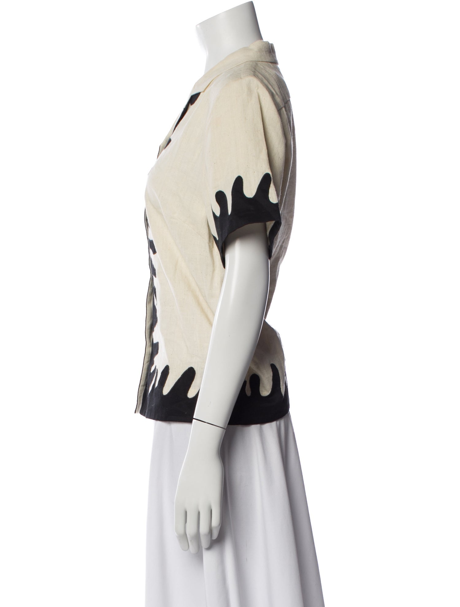 Caron Callahan Patterned Short Sleeve Button-Up Top